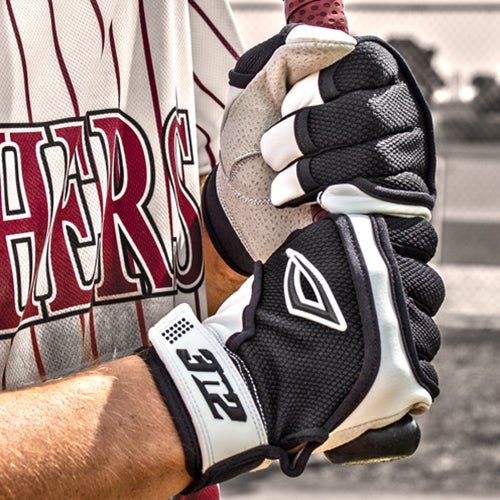 PRO CLUTCH BATTING GLOVES